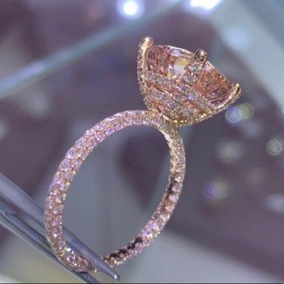 New 6 Carat 18K Rose Gold Morganite Ring - Picture 5 of 6